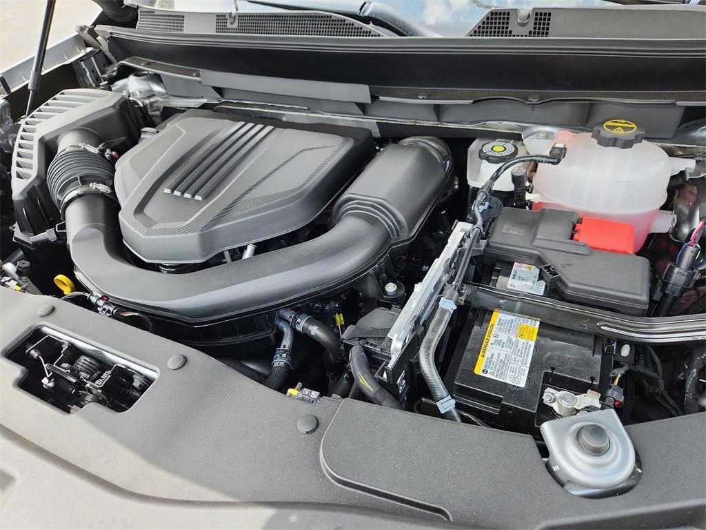 new 2025 Chevrolet Traverse car, priced at $49,785