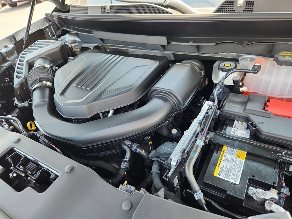 new 2026 Chevrolet Traverse car, priced at $48,504