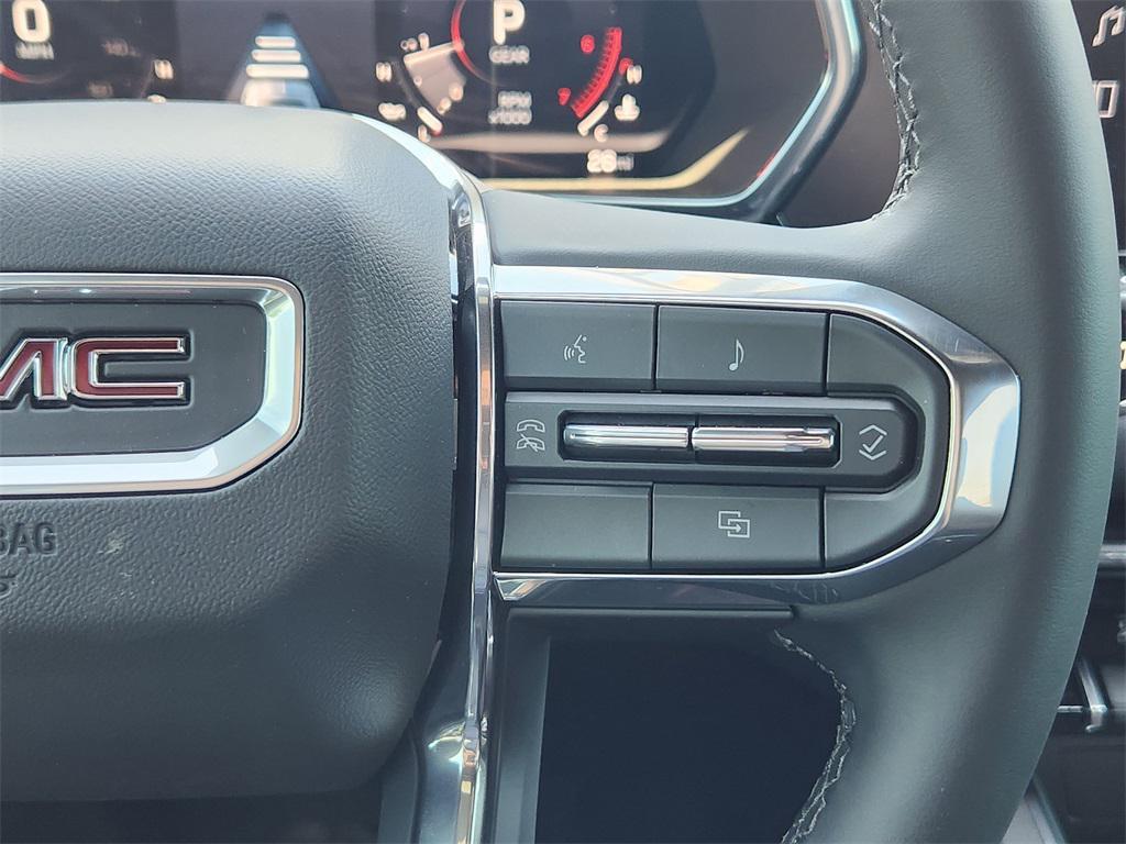 new 2025 GMC Canyon car, priced at $46,520