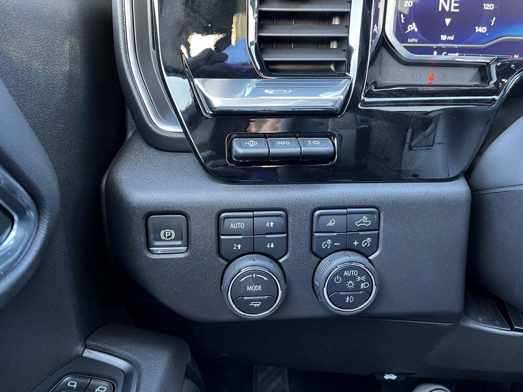 new 2025 Chevrolet Silverado 1500 car, priced at $56,082