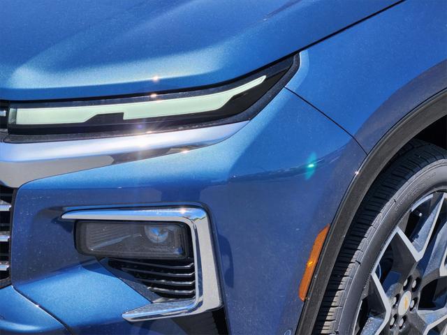 new 2025 Chevrolet Traverse car, priced at $55,295