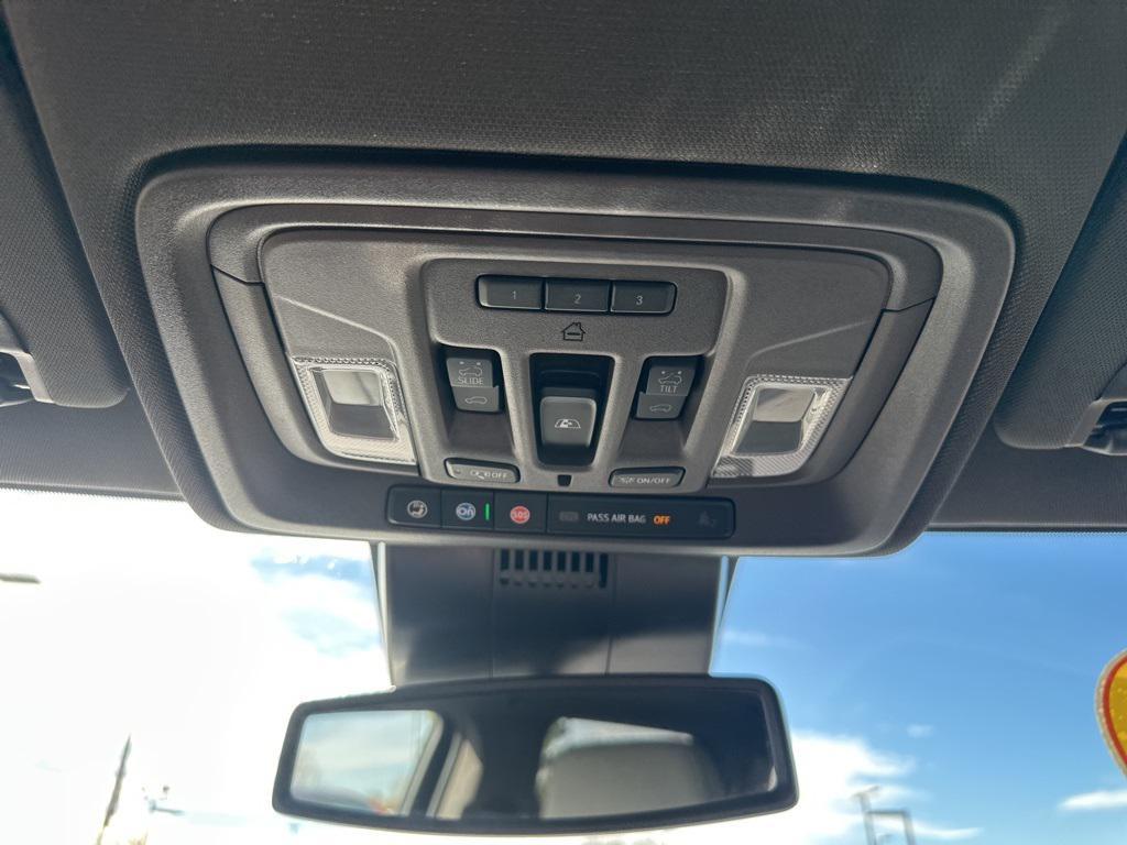 used 2022 GMC Sierra 1500 car, priced at $47,698