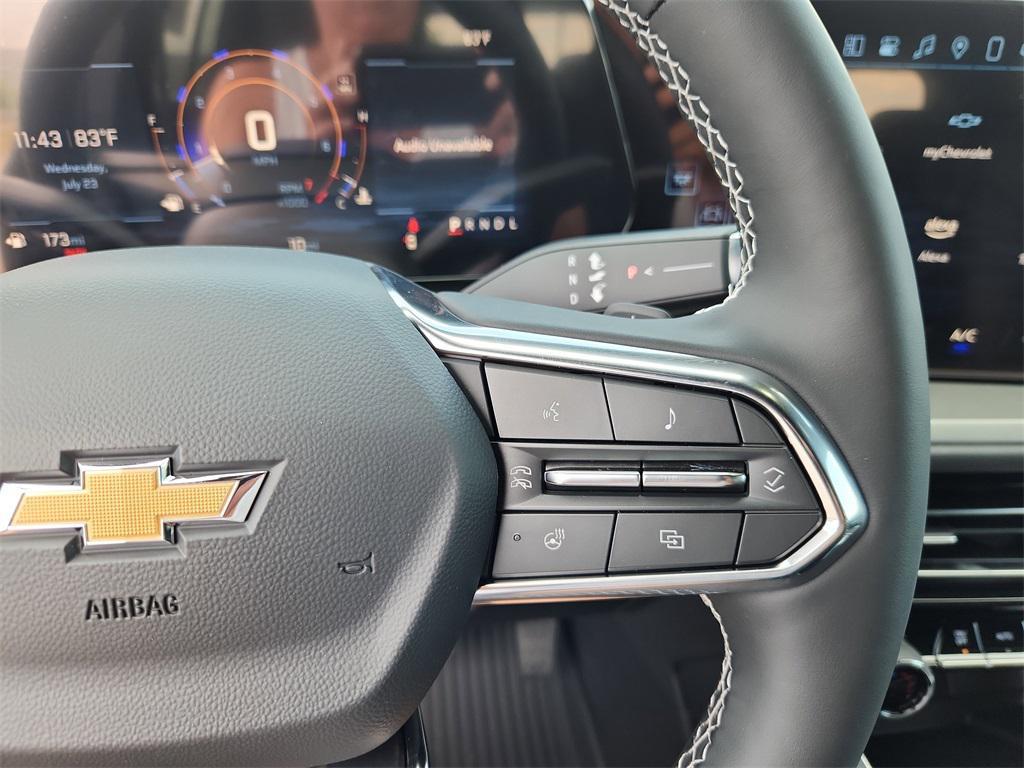 new 2025 Chevrolet Traverse car, priced at $46,195
