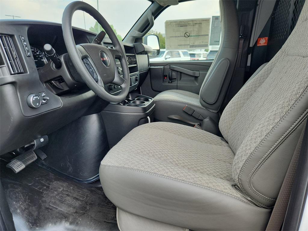 new 2025 GMC Savana 2500 car, priced at $51,647