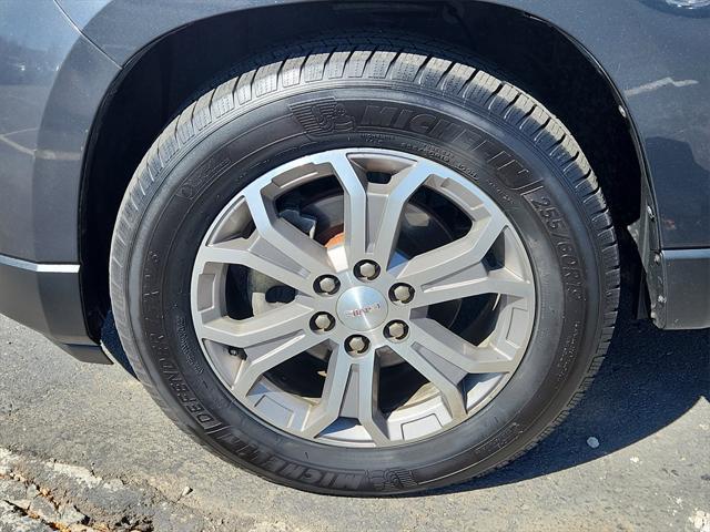 used 2013 GMC Acadia car, priced at $10,190