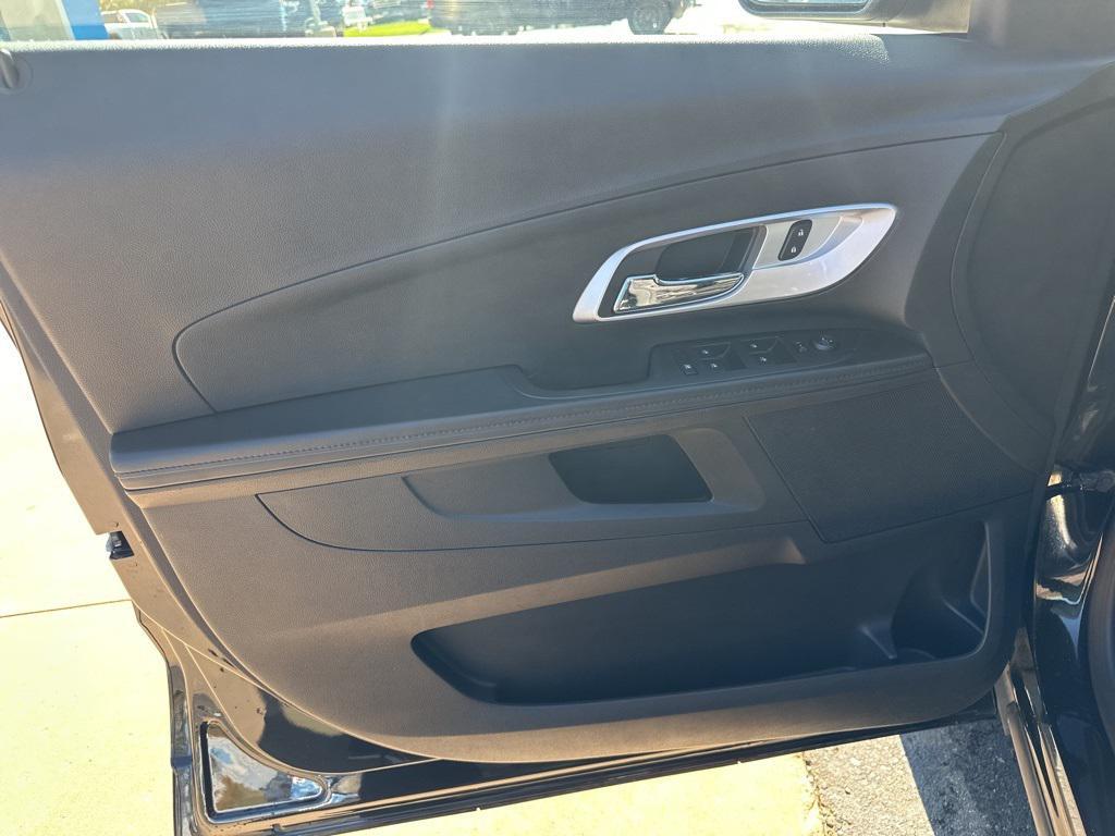 used 2015 Chevrolet Equinox car, priced at $9,498