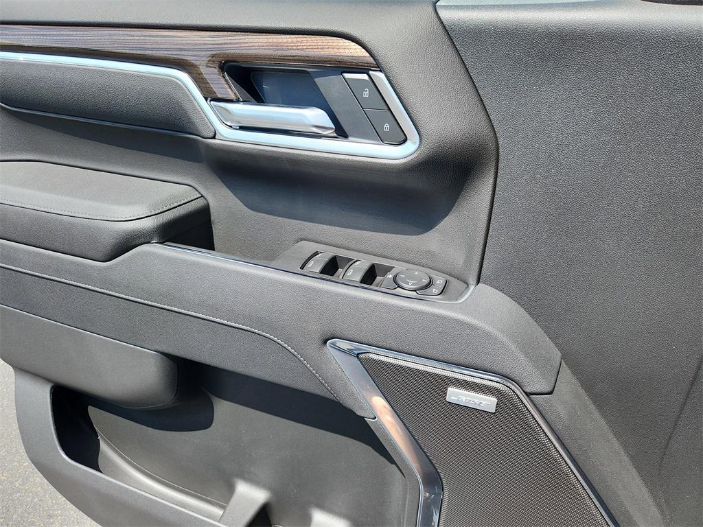 new 2025 Chevrolet Silverado 1500 car, priced at $59,915