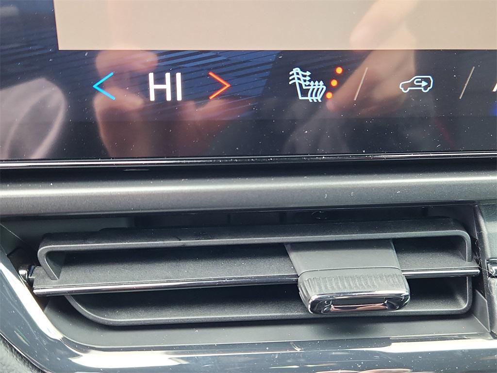 new 2026 Chevrolet Equinox EV car, priced at $46,395