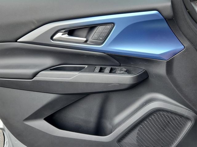 new 2025 Chevrolet Equinox EV car, priced at $49,990