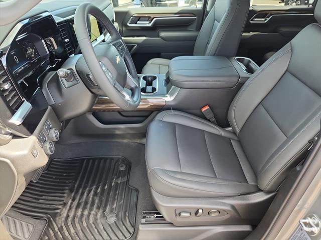 new 2025 Chevrolet Silverado 2500 car, priced at $69,915