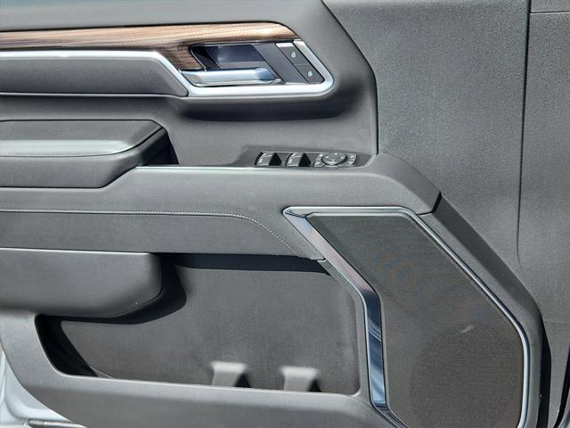 new 2025 Chevrolet Silverado 2500 car, priced at $69,915