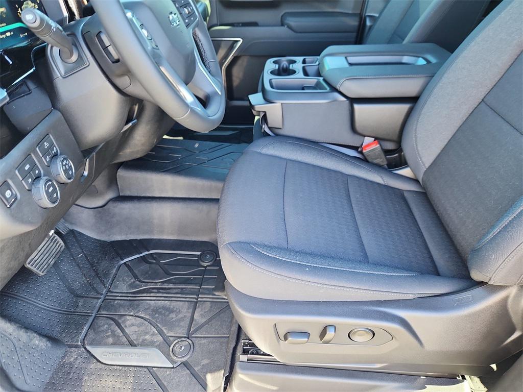 new 2026 Chevrolet Silverado 1500 car, priced at $48,905