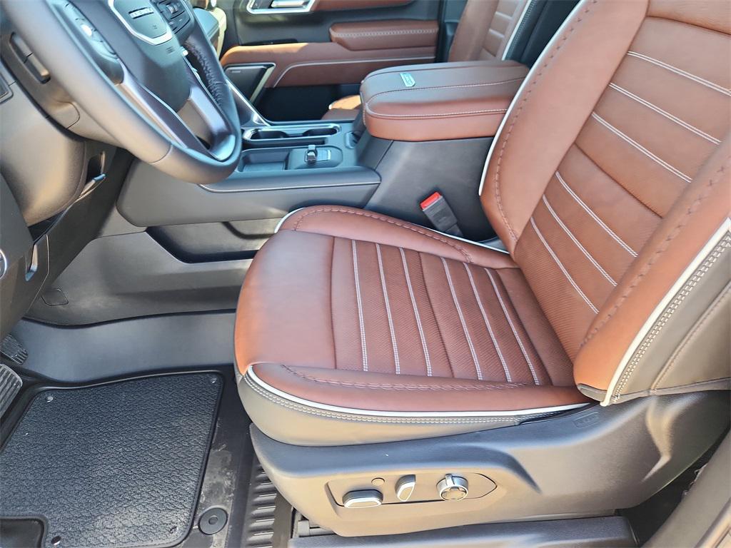 new 2026 GMC Sierra 2500 car, priced at $98,720