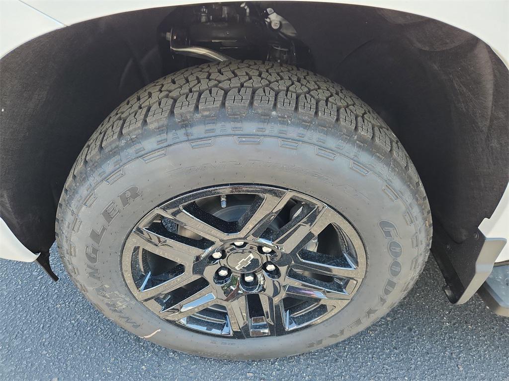 new 2025 Chevrolet Silverado 1500 car, priced at $56,765