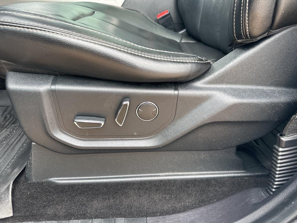 used 2018 Ford F-150 car, priced at $28,091