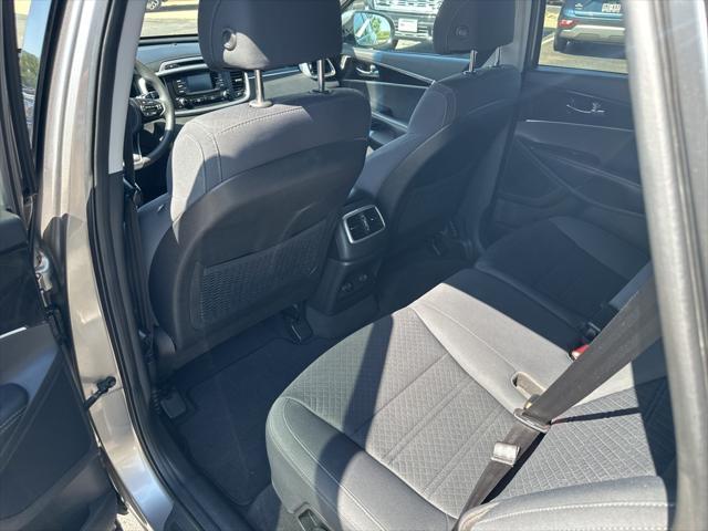 used 2017 Kia Sorento car, priced at $14,038