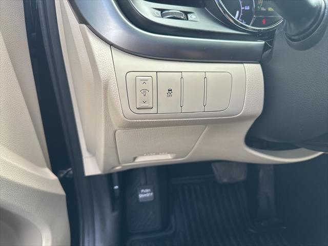 used 2012 Kia Optima Hybrid car, priced at $8,212