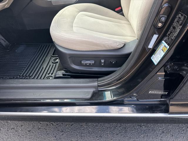 used 2012 Kia Optima Hybrid car, priced at $8,212