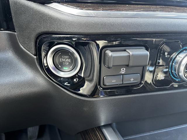 new 2025 GMC Sierra 1500 car, priced at $57,385