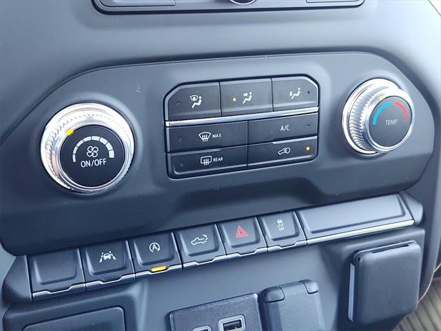 new 2025 GMC Sierra 1500 car, priced at $45,245