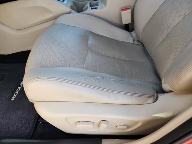 used 2016 Nissan Rogue car, priced at $11,253
