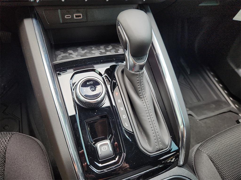 new 2025 GMC Canyon car, priced at $45,852