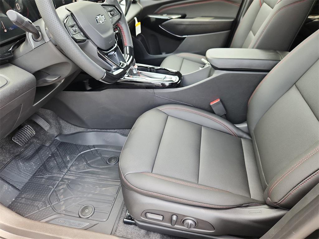 new 2025 Chevrolet Trax car, priced at $26,835