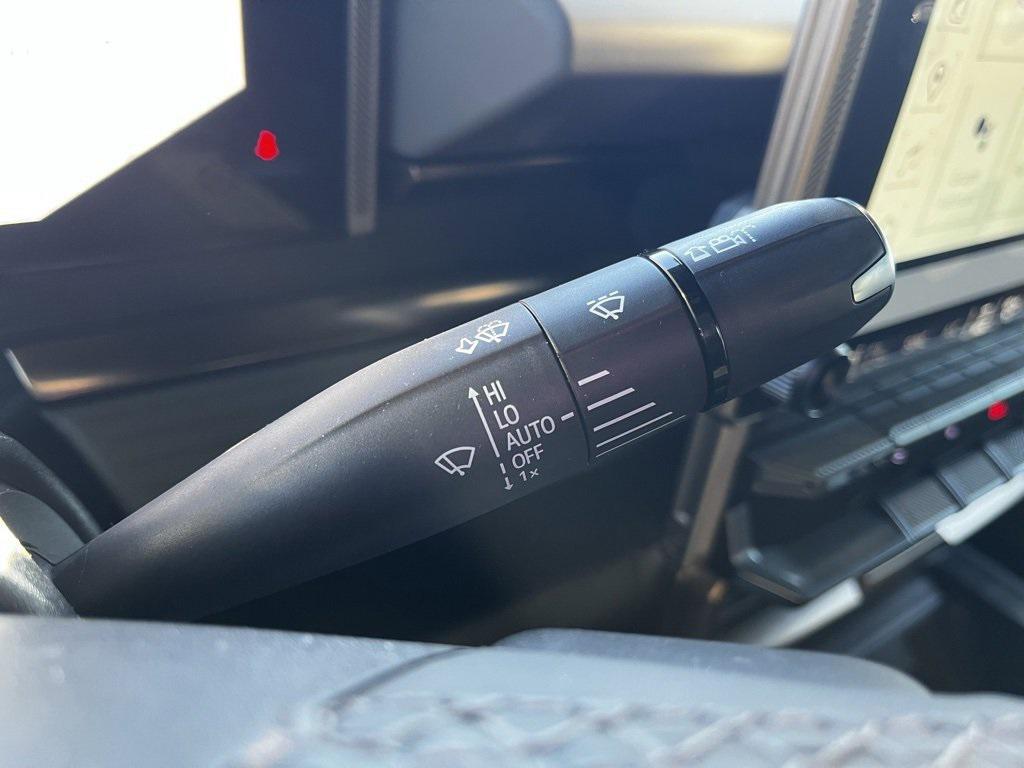 new 2025 GMC HUMMER EV SUV car, priced at $97,695