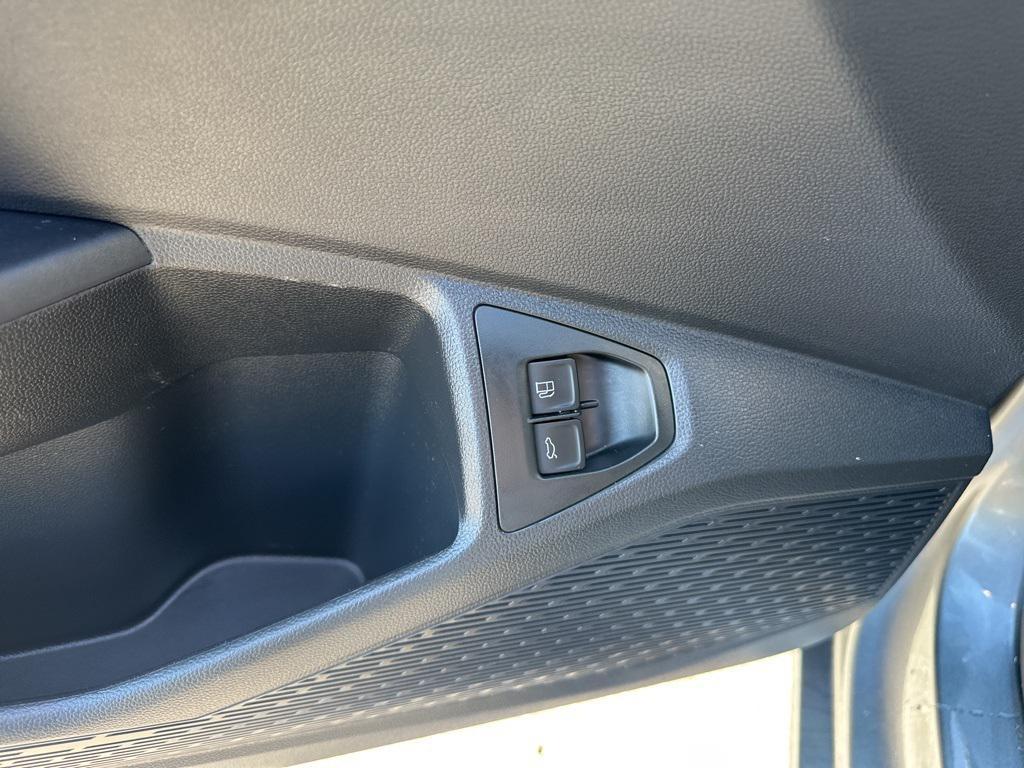 used 2022 Volkswagen Jetta car, priced at $20,687