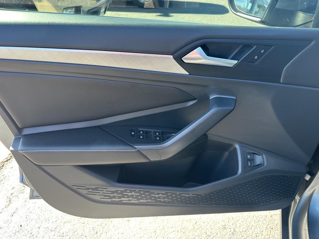 used 2022 Volkswagen Jetta car, priced at $20,687