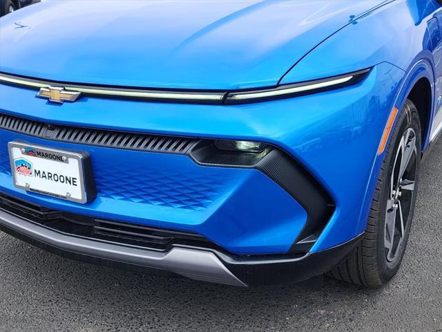new 2025 Chevrolet Equinox EV car, priced at $43,295