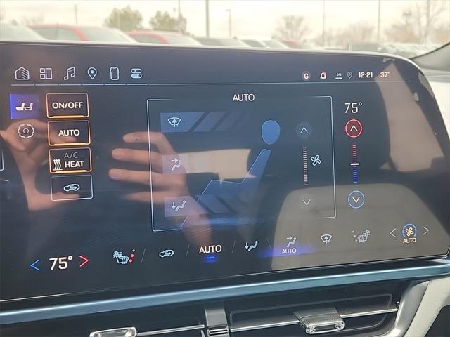 new 2025 Chevrolet Equinox EV car, priced at $43,295