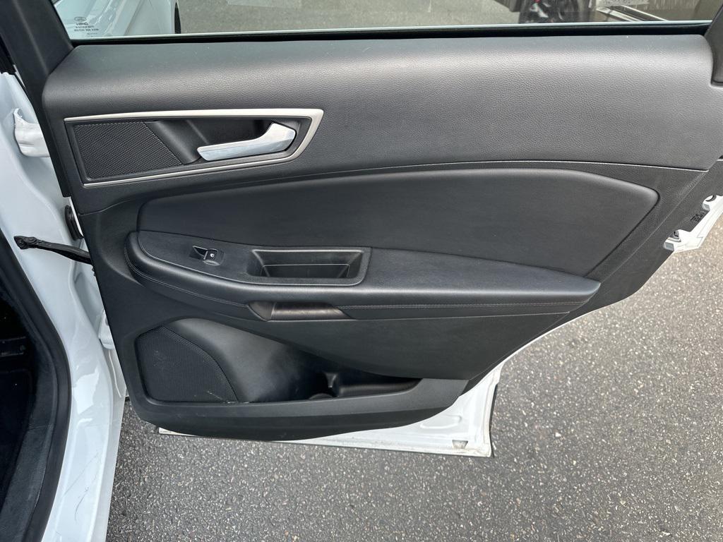 used 2023 Ford Edge car, priced at $20,989