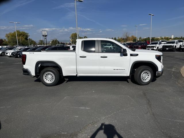 new 2025 GMC Sierra 1500 car, priced at $40,465