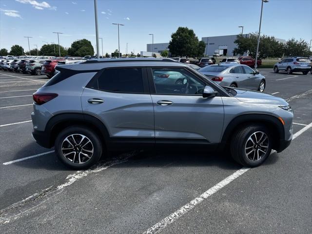 new 2025 Chevrolet TrailBlazer car, priced at $24,585