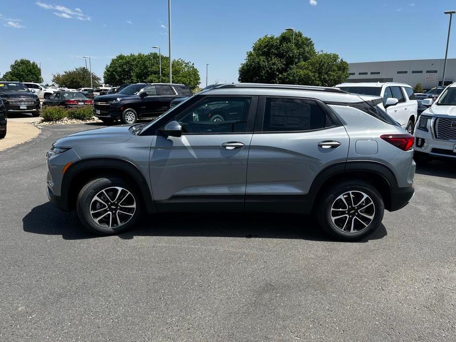 new 2025 Chevrolet TrailBlazer car, priced at $26,585