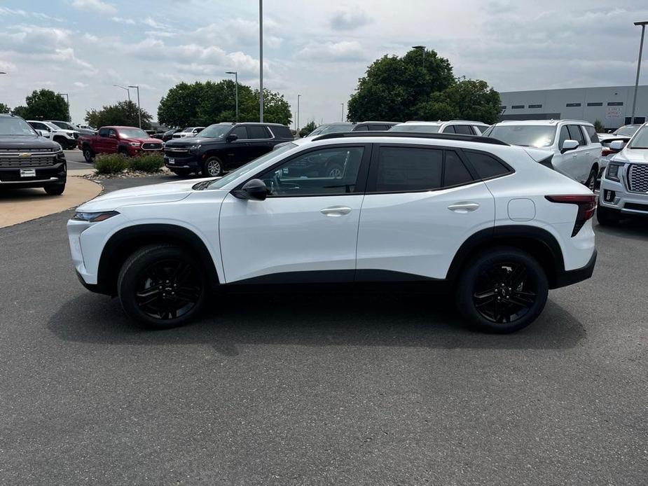 new 2025 Chevrolet Trax car