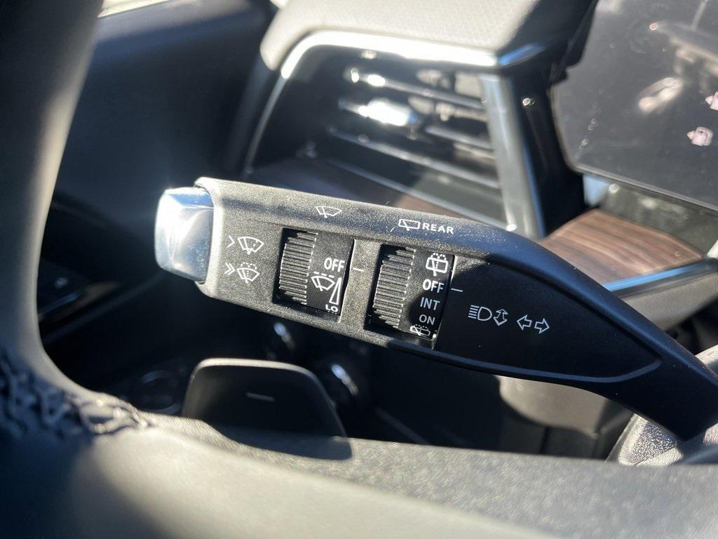 new 2025 Chevrolet Tahoe car, priced at $70,164