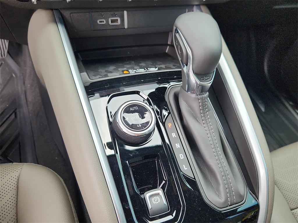 new 2025 Chevrolet Colorado car, priced at $52,889