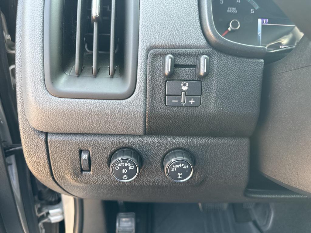 used 2017 Chevrolet Colorado car, priced at $20,865