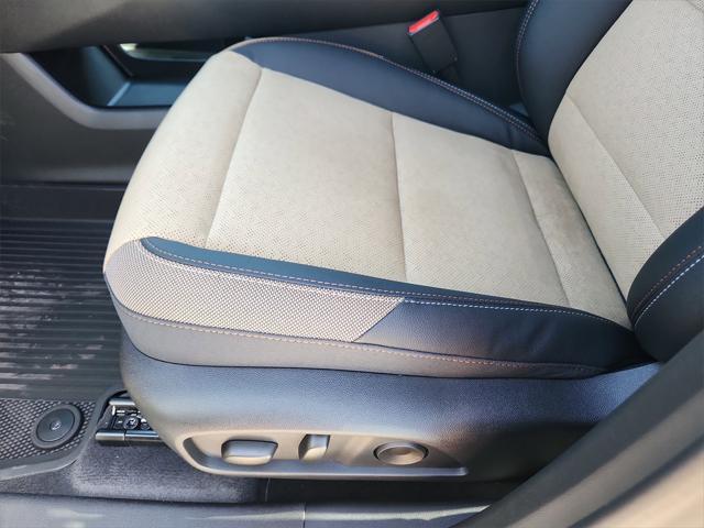 new 2025 Chevrolet Equinox car, priced at $35,101