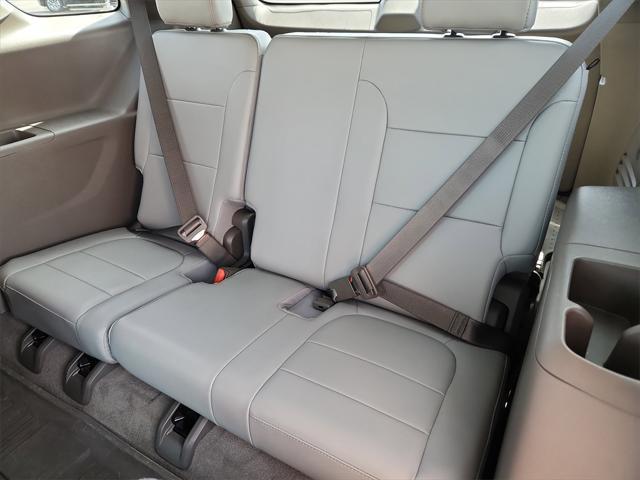 used 2019 Chevrolet Traverse car, priced at $27,031