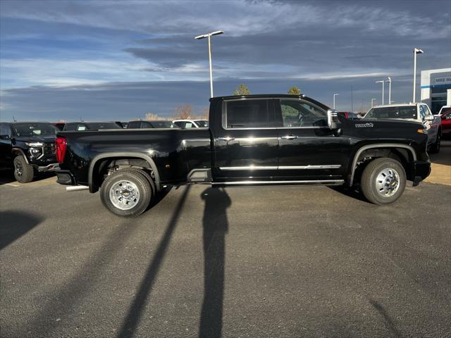 new 2025 Chevrolet Silverado 3500 car, priced at $92,175