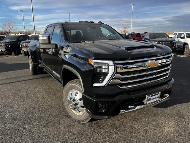 new 2025 Chevrolet Silverado 3500 car, priced at $92,175