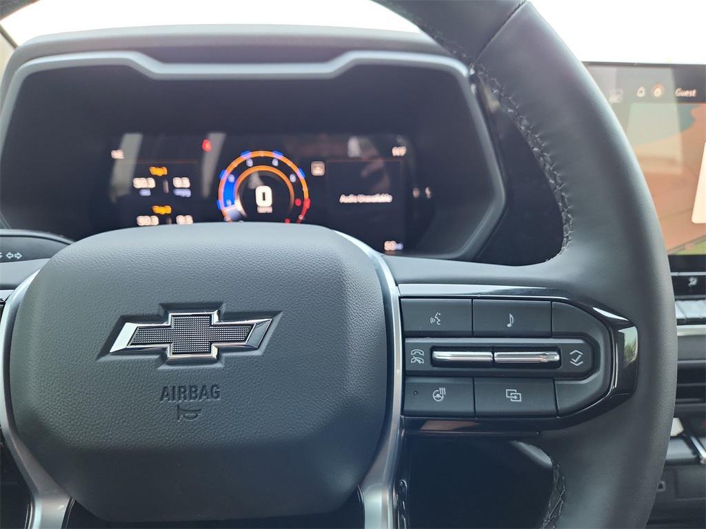 new 2025 Chevrolet Colorado car, priced at $53,240