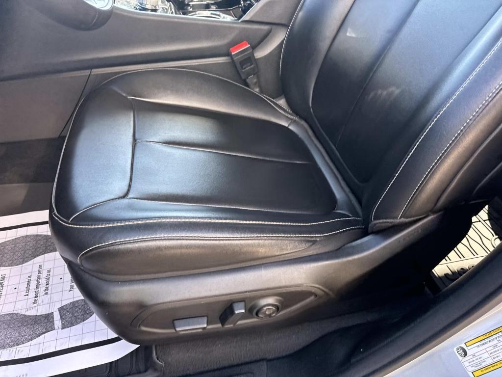 used 2023 Jeep Grand Cherokee L car, priced at $31,997