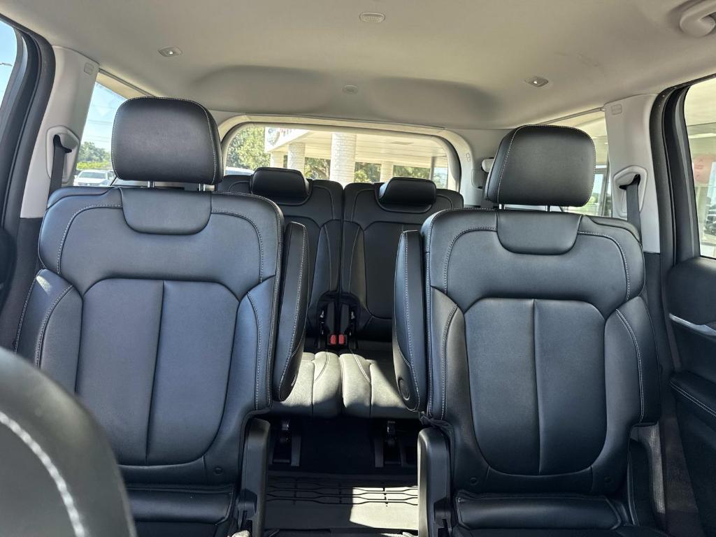 used 2023 Jeep Grand Cherokee L car, priced at $31,997