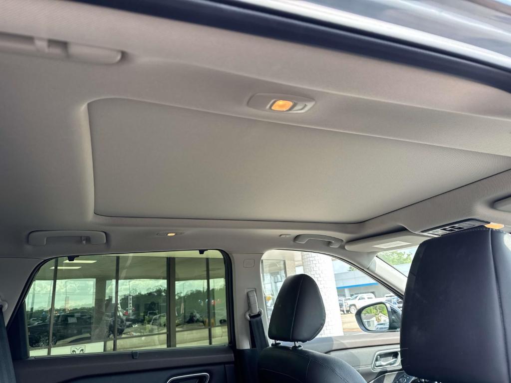 used 2023 Nissan Rogue car