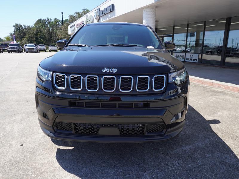 new 2025 Jeep Compass car, priced at $27,185