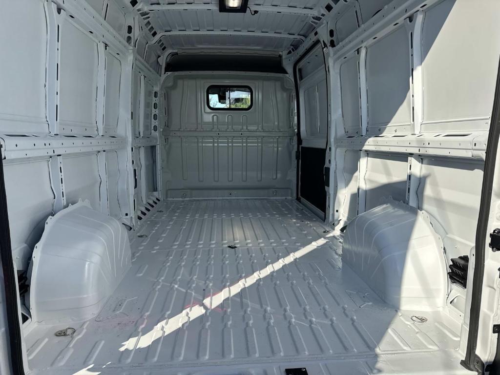 new 2025 Ram ProMaster 3500 car, priced at $56,915